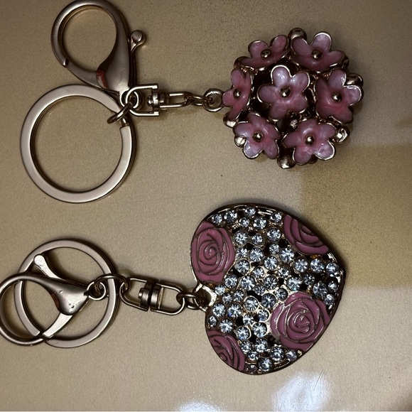 Bag, charms or key rings. This is a 2 for one - Picture 2 of 3